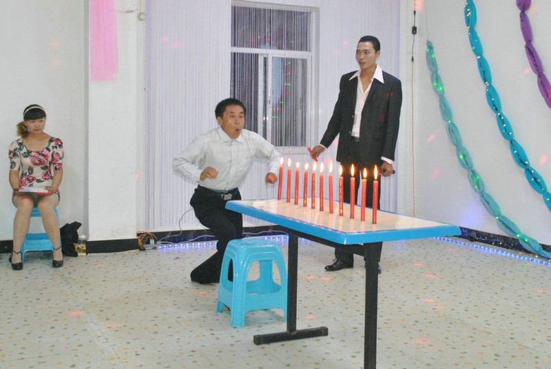 092647ijuzdprgllnzj5rw.jpg