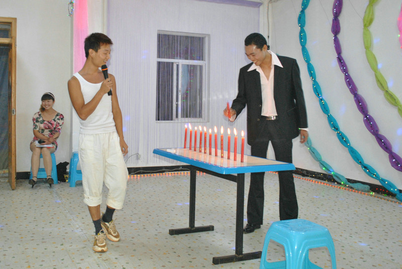092707gor7d2w7ob58ww2u.jpg