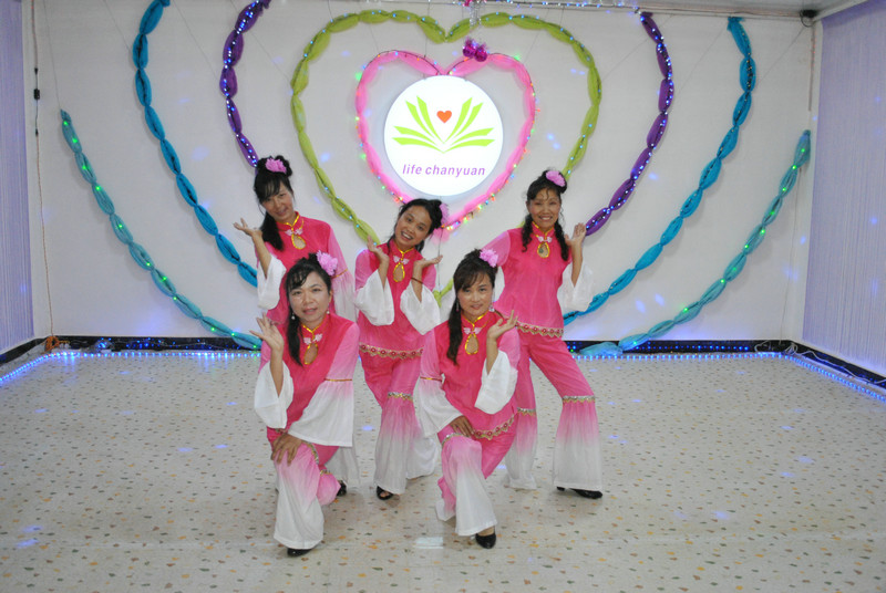 092907jknm8emq7ufn6hzm.jpg