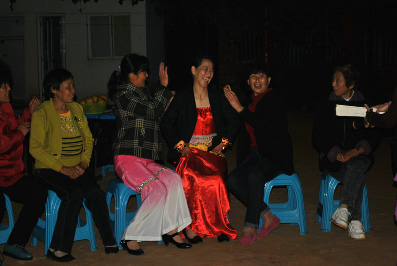 181238pql7uduoo60d70az.jpg